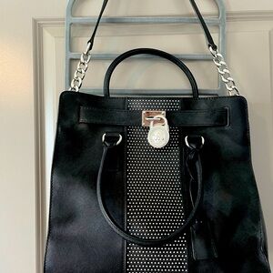 Michael Kors XL handbag, Excellent condition w/ matching wallet sold separately